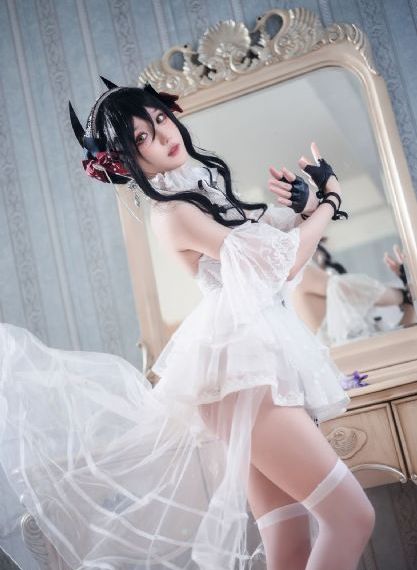 欧美肥女av_720动漫免费观看